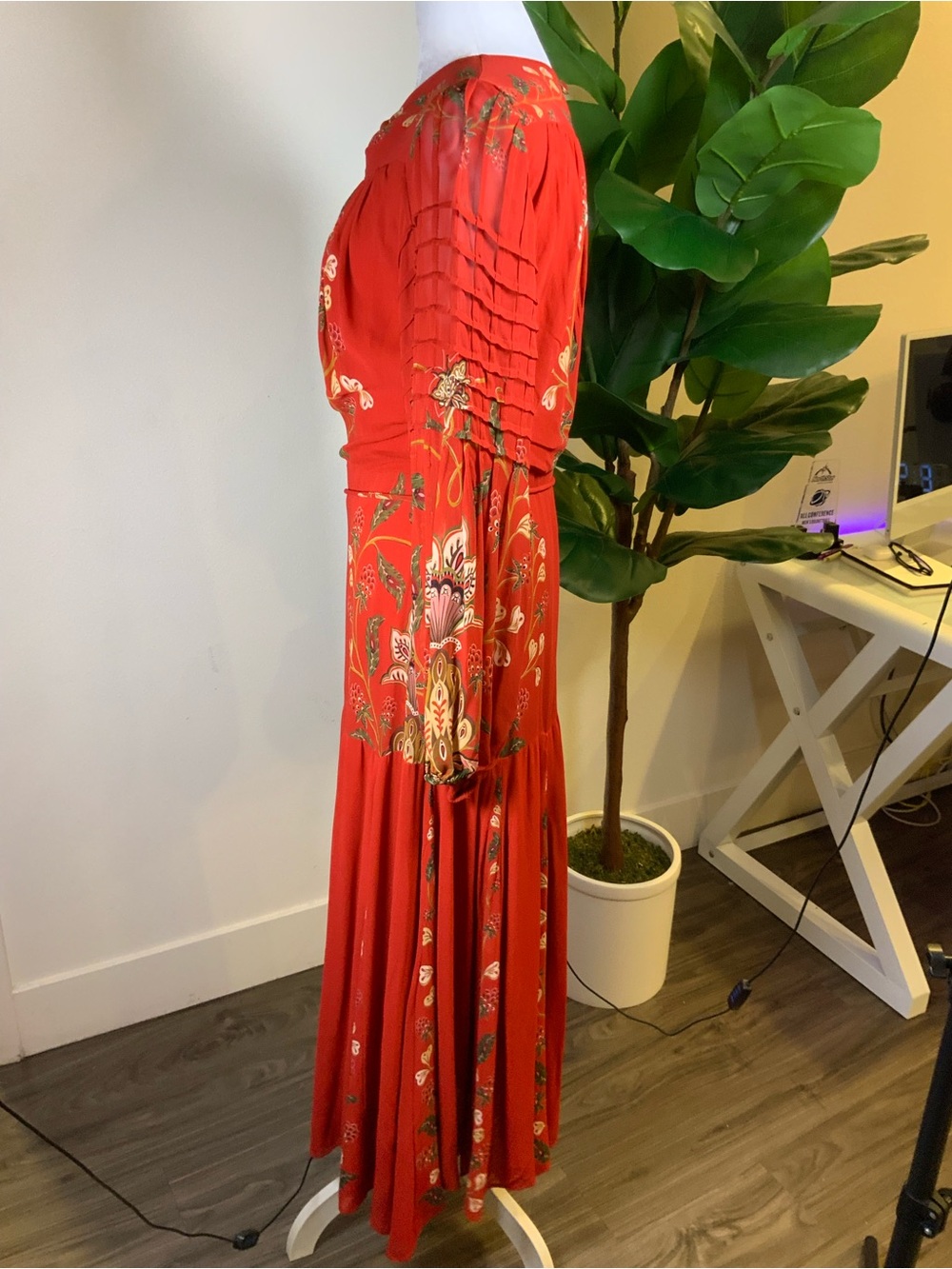 FARM Rio Red Floral-Embroidered Maxi Dress - Picture 12 of 16